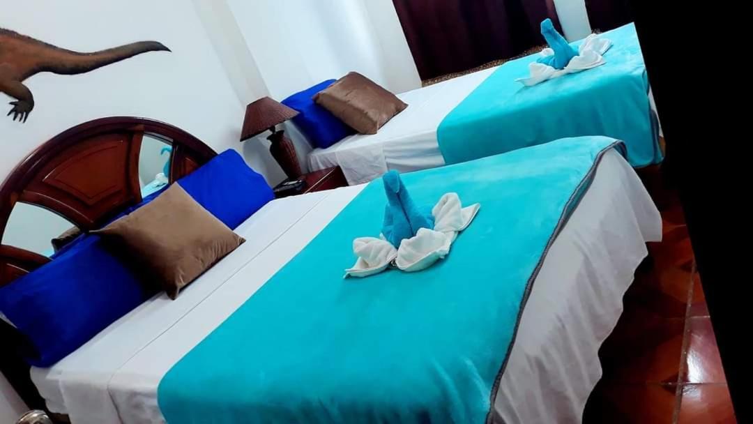 Suite Galarous Island Puerto Ayora  Exterior photo